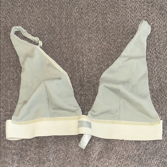 Other - SKIMS Women's Sage Green Bralette. Size 2x. Good condition.